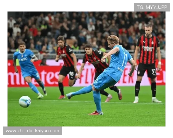 AC米兰角球后点争抢产生巨大威胁